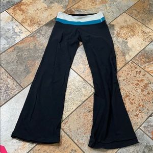 Lulu groove pants